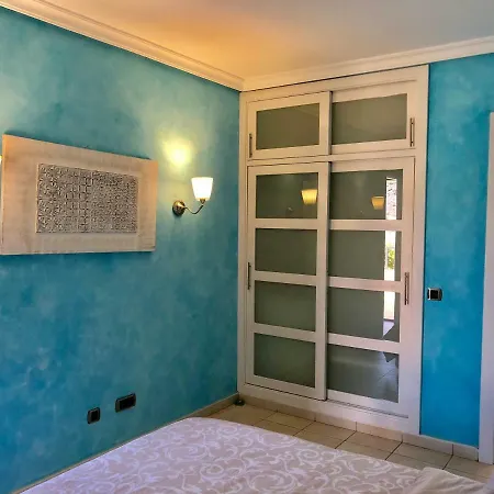 Hébergement de vacances Classic Townhouse *